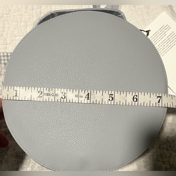 New Vera Bradley Disney Character Round Storage Makeup Case - Picture 12 of 16